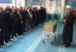 İngiltere’de öldürülen Türk gencine cenaze töreni 