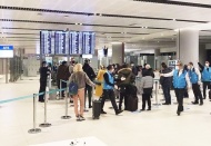 İngiltere'den Türkiye'ye gelen yolculara test yapıldı: Karantinada kalacaklar