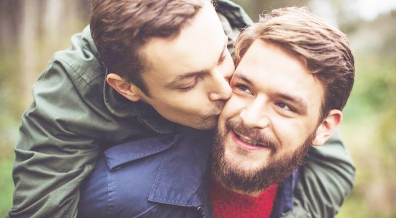 İnsan genom taraması, erkeklerde cinsel yönelimi etkileyen genleri tespit etmeyi başardı