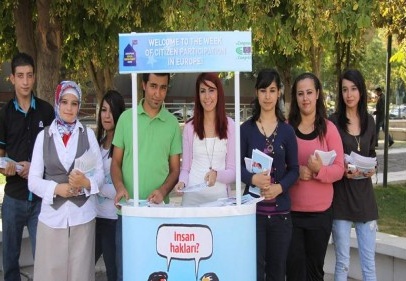 İnsan hakları temalı etkinlikler düzenleniyor