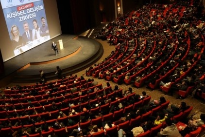 İnsan, hayatının en renkli kararları 15-30 yaş arasında veriliyor