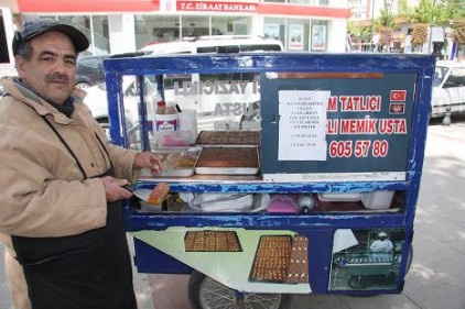 İnsan işini severek, azimle yapacak