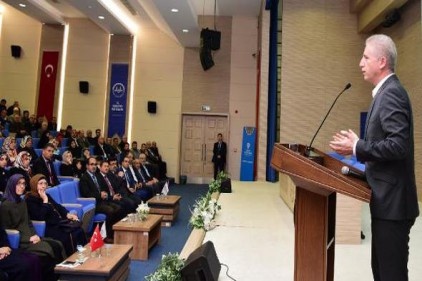 İnsan yetiştirmek emek ister, sabır gerektirir