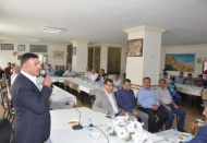 İnsanlar, birlik ve beraberlik içerisinde hareket etmeli