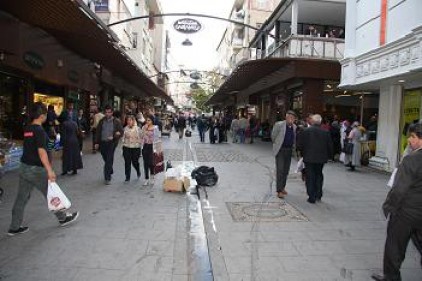 &#8220;İnsanlar sokağa çıkmaya korkuyorlar&#8221;