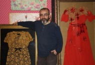 İnsanlara normal hayatın ötesinde bir dünya olduğunu anlatmamız gerekiyor