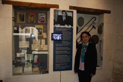 İnsanların bilgilerini arttırmayı amaçlıyoruz