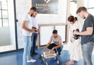 İnsanlık için faydalı projeleri hayata geçirmeye çalışıyoruz