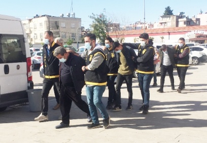 İnternet üzerinden otomobil satanı dolandırdılar