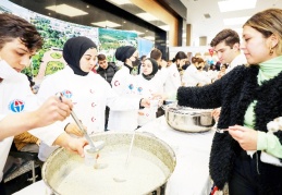 İpekyolu Kariyer Fuarı’nı 20 bin öğrenci gezdi
