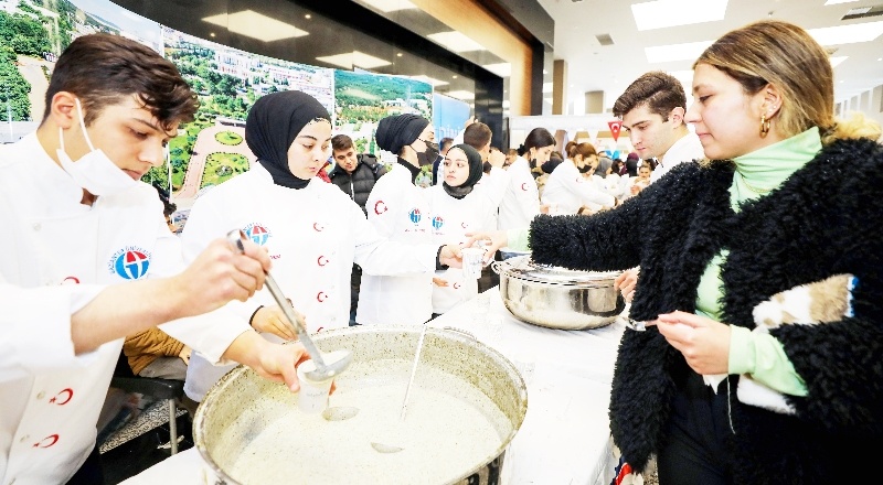 İpekyolu Kariyer Fuarı’nı 20 bin öğrenci gezdi
