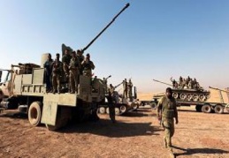 Irak güvenlik güçleri ve peşmergeye 100’den fazla ABD’li asker eşlik ediyor