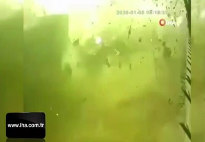 İran'da düşen uçağın patlama anının görüntüleri ortaya çıktı