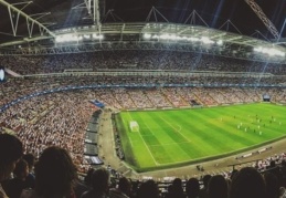 Irkçı mesajlar atan İngiliz taraftar, 3 yıl statlara giremeyecek