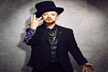 İrlanda asıllı İngiliz ünlü pop sanatçısı Boy George