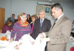 İş kurmak isteyen kadınlara ekipman desteği yapılacak