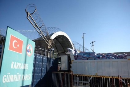 İş makineleri ve yardım malzemeleri Cerablus&#8217;a gitti