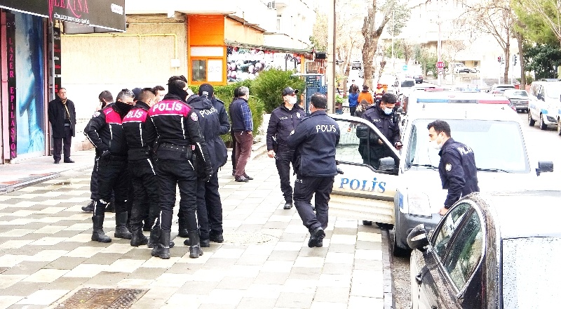 İş yerine pompalı tüfek ile saldırı düzenlendi
