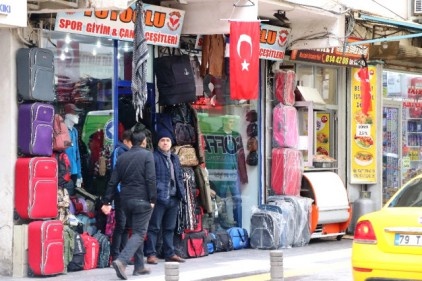 IŞİD, Kilis&#8217;e 100&#8217;den fazla bomba attı