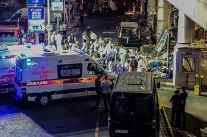IŞİD saldırılarındaki garipliklerin anlamı nedir? 