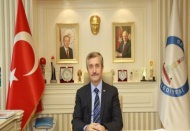 Işıklarıyla manevi feyziyle gönüllerimizi aydınlatır 