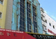 İskele çöktü 4 işçi yaralandı 