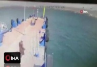 İskeleden denize atlayan kadını gemi görevlisi böyle kurtardı