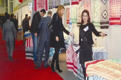 İslahiye Belediyesi, 12. Uluslararası Halı ve Zemin Kaplamaları Fuarı&#039;nda stant açtı