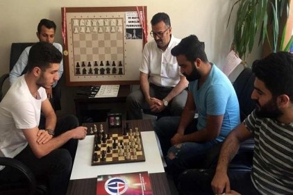 İslahiye&#039;de düzenlenen satranç turnuvası sona erdi 
