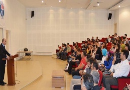İslahiye İİBF’de Oryantasyon Eğitimi verildi