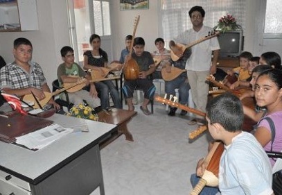 İslahiye’de ücretsiz saz ve semah kursu açıdı