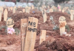 İslahiye’de vefat edenlerden yaklaşık 300’ü defnedildi