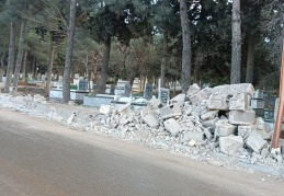 İslahiye’deki mezarlık da tahrip oldu