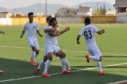 İslahiyespor, Kilis Belediye sporu 2-1 yendi