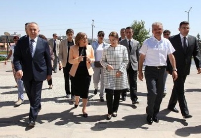 İslam, Şahin’I ziyaret etti