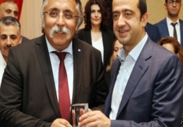 İslam ülkelerinden başka yerde savaş yok