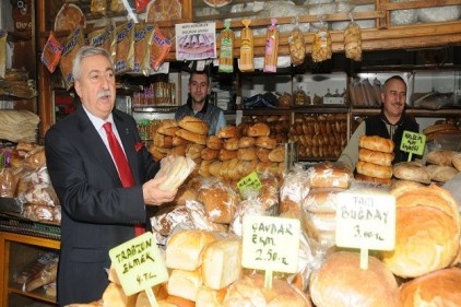 “İsraf edilen günde 5,2 milyon ekmek ile 4,5 milyon insan doyar”