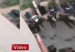 İsrail barbarlığı kamerada! Evlerini basarak gözaltına aldılar