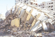 İsrail'in Gazze'de çok katlı yapıları vurması savaş suçu sayılabilir