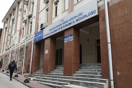 İşsizlik, bir ayda 366 bin kişi arttı 