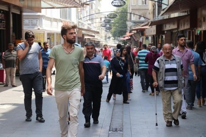 İşsizlik ve hayat pahalılığını birlikte yaşayan bir kent!..