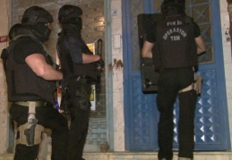İstanbul merkezli 3 ilde IŞİD operasyonu:  32 gözaltı