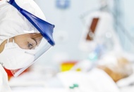 İstanbul Üniversitesi Tıp Fakültesi Dekanı Prof. Tükek: Dünya tekrar ağır bir salgına hazırlanıyor, bu dönemde sağlık çalışanlarına asla kötü bir şey demeyin