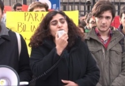 İstanbul Üniversitesi’nde protesto!