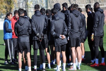 İstanbula&#039;a hazırlanıyorlar