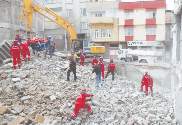 İstanbul’da 7 milyon insan depreme dayanıksız binalarda yaşıyor