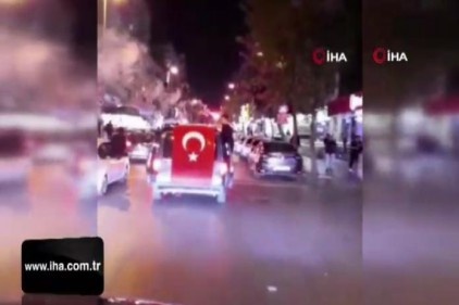 İstanbul&#039;da asker eğlencelerinde magandalar trafikte havaya ateş açtı