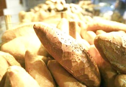 İstanbul'da ekmeğe bir ay da ikinci zam yapıldı