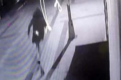 İstanbul&#039;da genç kadına evinde dehşeti yaşattılar