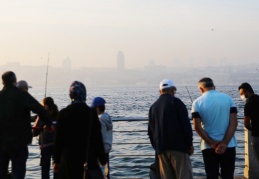 İstanbul'da her 4 haneden biri yardım talebinde bulundu